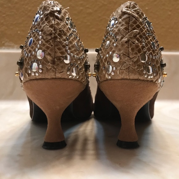 Beverly Feldman Embellished Heels size 5 1/2 - Picture 3 of 8